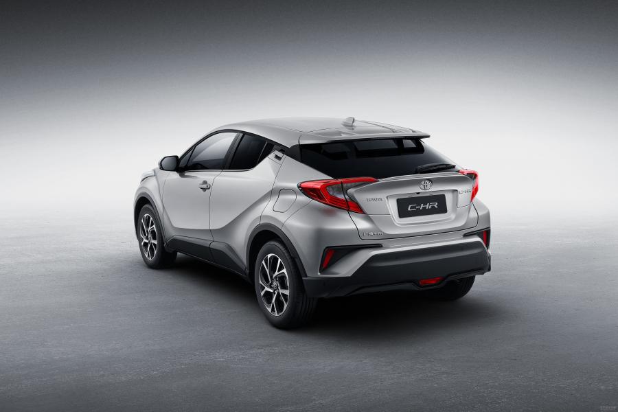  Toyota C-HR 2018 года  (CN) (фото 5 из 6)